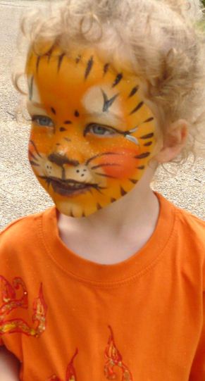 Atelier maquillage artistique enfants adultes, body painting , effets spéciaux 